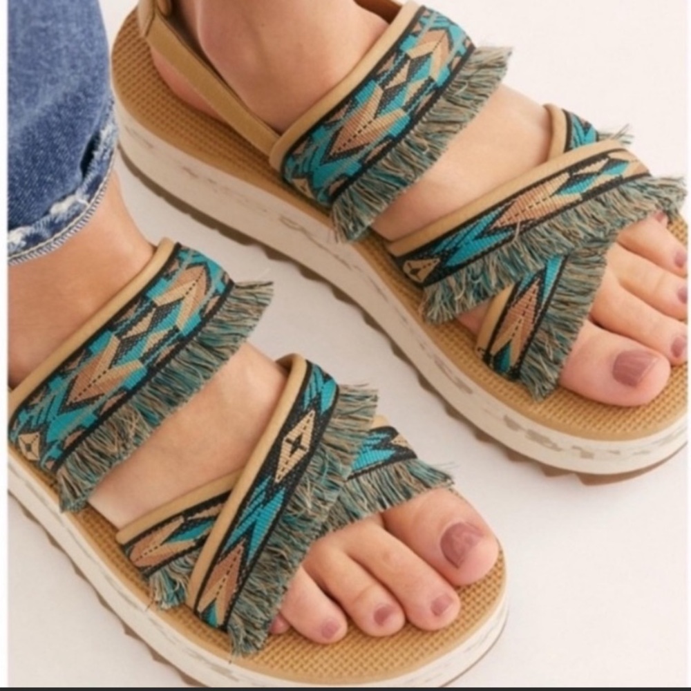 TEVAS ✨